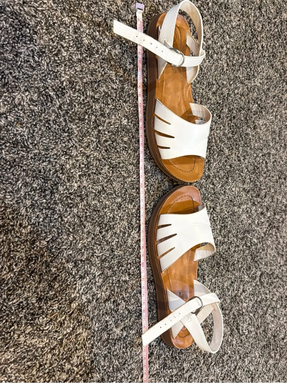 Cat & Jack White and Brown Girls' Slide Sandals